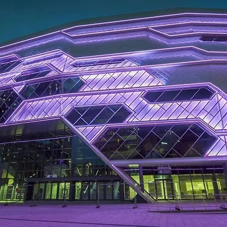 דירה Long Offers, Modern Amenities, Fully Equipped, Bills Included, Perfect Location, King Size Bed, Fast Wifi