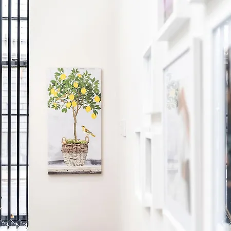 Long Offers, Modern Amenities, Fully Equipped, Bills Included, Perfect Location, King Size Bed, Fast Wifi Leeds (West Yorkshire)