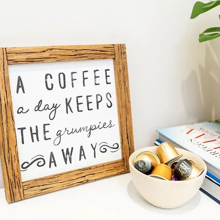 Long Offers, Modern Amenities, Fully Equipped, Bills Included, Perfect Location, King Size Bed, Fast Wifi Apartamento *