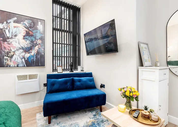 Long Offers, Modern Amenities, Fully Equipped, Bills Included, Perfect Location, King Size Bed, Fast Wifi * Leeds (West Yorkshire)